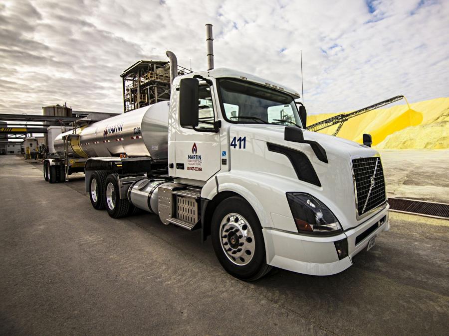  Volvo VNL 300 DME 2013 года  (фото 1 из 4)